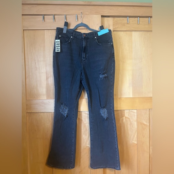 BDG High-waisted Comfort Stretch Black Jeans - Picture 5 of 8